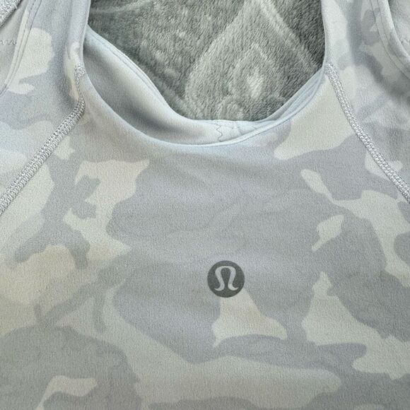 Womens Lululemon Align Tank - Picture 5 of 6